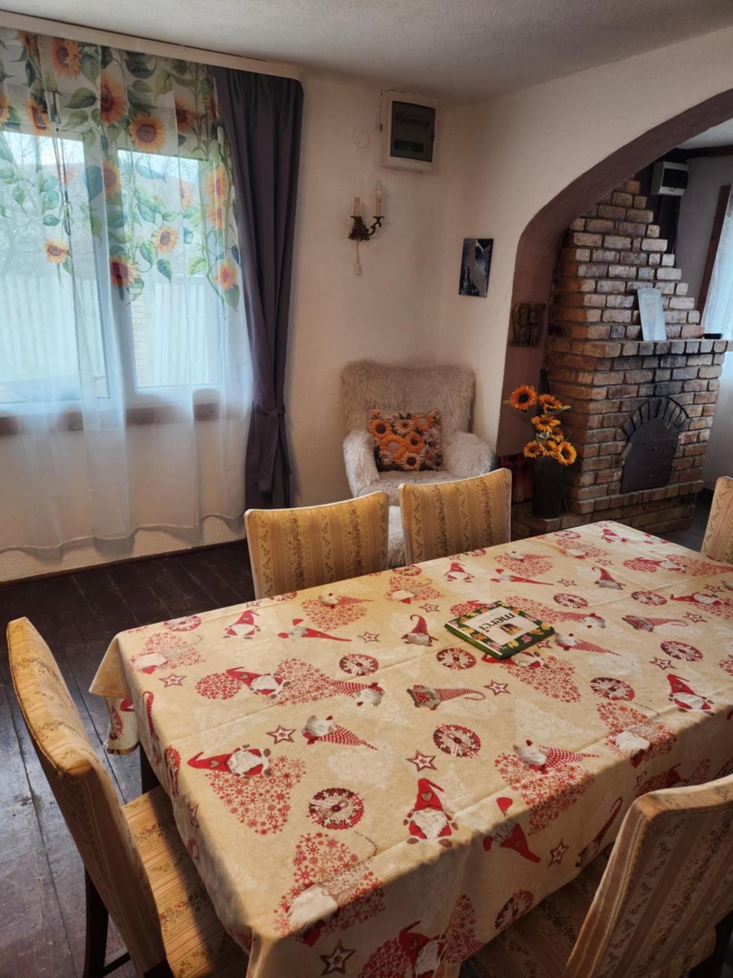 Cabana Mare In Intimitate Si Liniste Bosorod Exterior photo